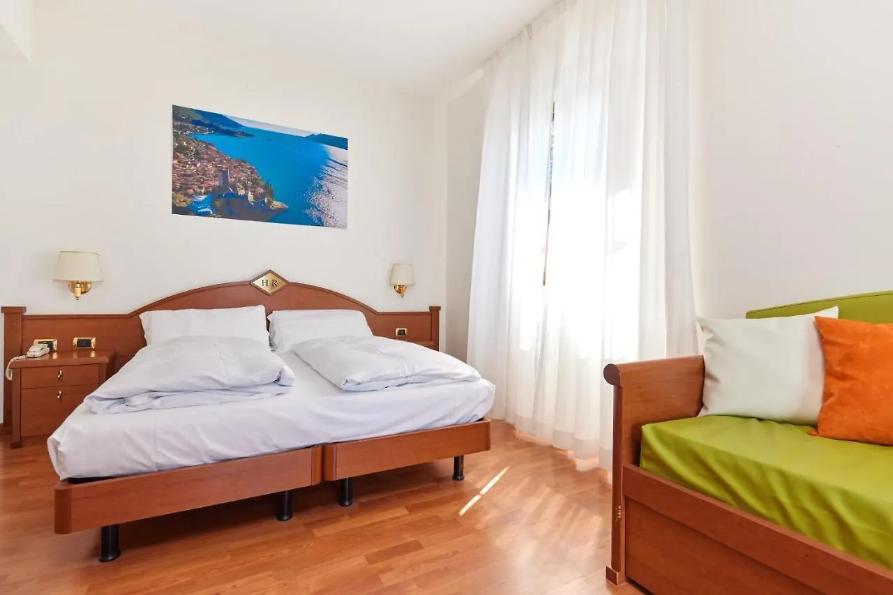 Beach Hotel Rosa Malcesine 3*,