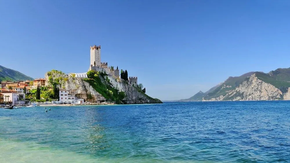 Beach Hotel Rosa Malcesine