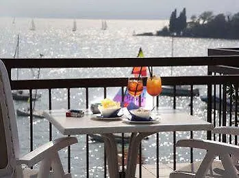 Beach Hotel Rosa Malcesine