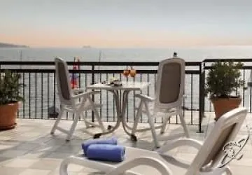Beach Hotel Rosa Malcesine 3*,