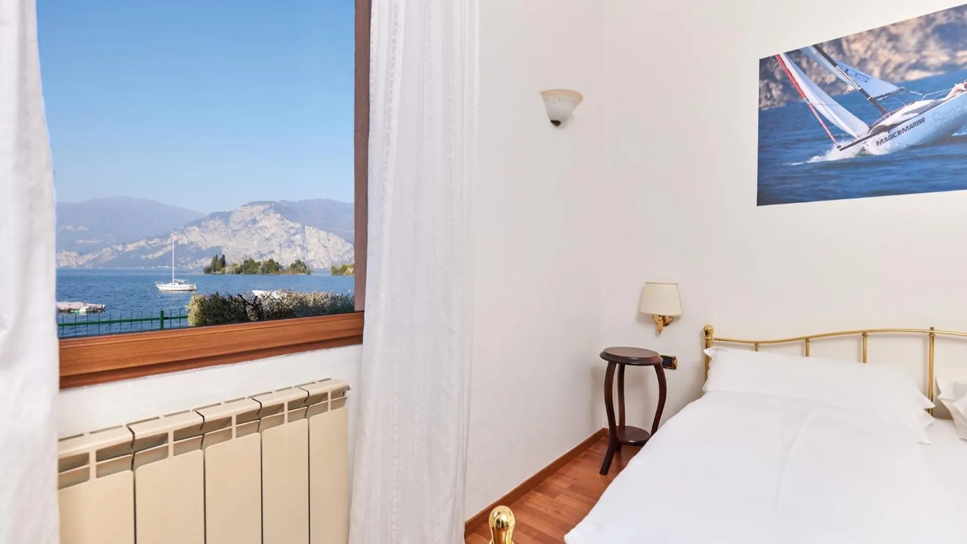 Beach Hotel Rosa Malcesine 3*,  Italy