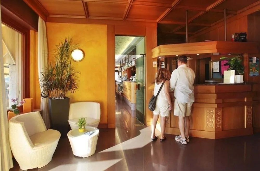 ***  Beach Hotel Rosa Malcesine Italy