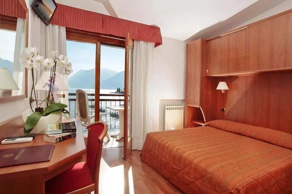 Beach Hotel Rosa Malcesine 3*,  Italien